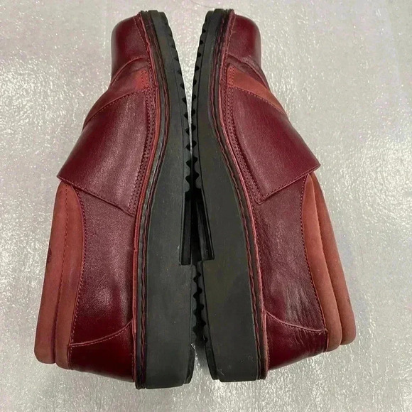 [40/US9-9.5]NAOT Red Slip In  Loafer - Picture 2 of 8